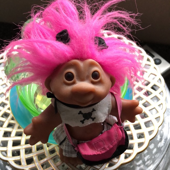 DAM 2005 punk rocker troll - Picture 2 of 4